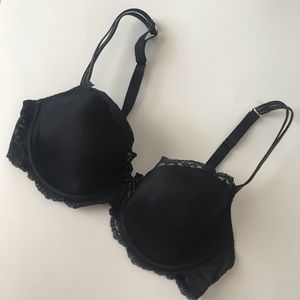 Chantelle Black Lace Bra 36C